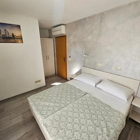 Guest house Pansion Obala