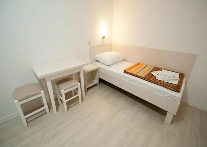 Vendégház Pansion Obala 4*